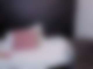 Live cam show with TammyLynn - Brown Hair MILF on xfollow cams