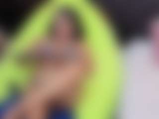 Live cam show with TammyLynn - Mature on CamSodaAdn