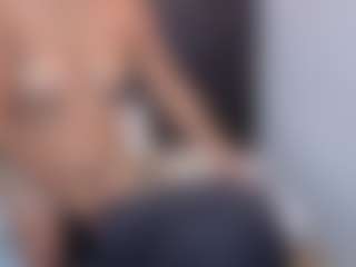 Live cam show with TammyLynn - Athletic on TottyGirls