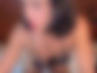 Live cam show with TammyLynn - Athletic Blowjob on StripNow