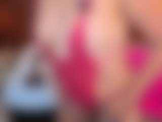 Live cam show with TammyLynn - Athletic Middle Aged on Camsoda