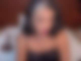 Live cam show with TammyLynn - Public Brown Hair on intimatelivegirls.com