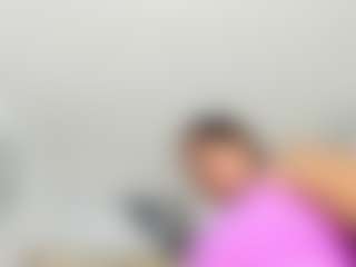 Live cam show with Ariht - Thick on Mixed Magazine Live