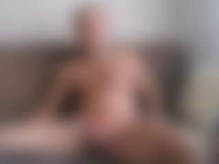 Buck Wessle's Live Sex Cam Show