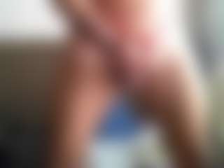 Live cam show with Buck Wessle - Daddy on PervPlay.com