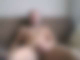 Live cam show with Buck Wessle - No Smoking on Camsoda