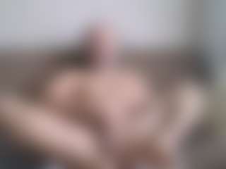 Live cam show with Buck Wessle - Big Balls on Camsoda