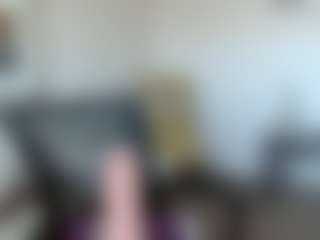LondonSquirts's Live Sex Cam Show