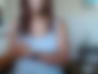 Live cam show with LondonSquirts - Brown Hair on https://playwithruby.com