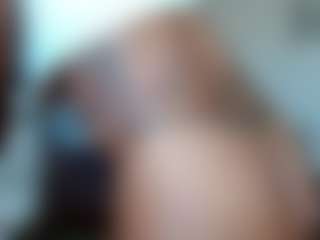 Live cam show with LondonSquirts - Petite on camwithhim.com