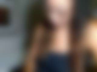 Live cam show with LondonSquirts - Athletic on CamwithHer