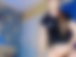 nicoledollts's Live Sex Cam Show