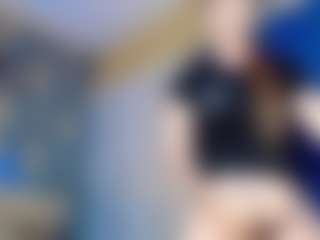 nicoledollts's Live Sex Cam Show