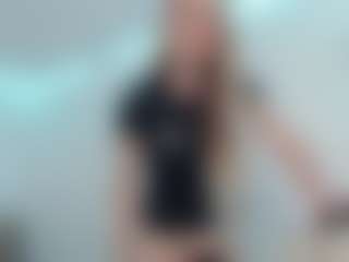 nicoledollts's Live Sex Cam Show