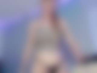 Live cam show with nicoledollts - Chubby on Camiplay Live