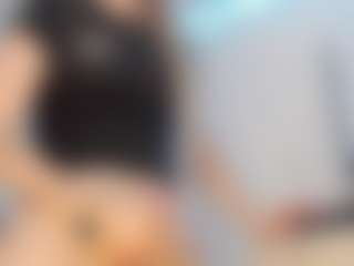 Live cam show with nicoledollts - HD on AdultVida.com