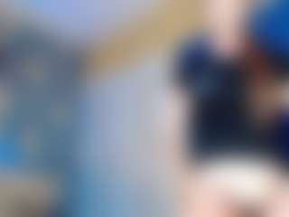 Live cam show with nicoledollts - Blonde Hair on intimatelivegirls.com