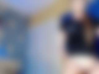 Live cam show with nicoledollts - Chubby on SmokeAndPoke