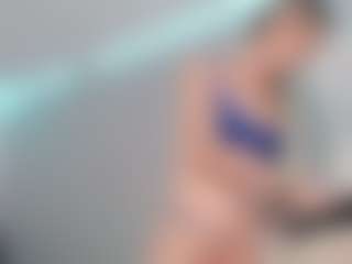 Live cam show with nicoledollts - Blonde Hair on CamwithHer