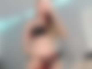Live cam show with nicoledollts - Blue Eyes on Streamer API