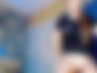 Live cam show with nicoledollts - Colombia on Camsoda