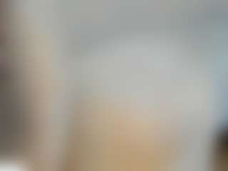 Live cam show with Alahia-Dangelo - Solo on Camsoda.co