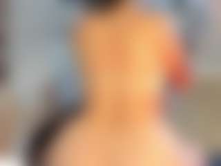 Live cam show with Alahia-Dangelo - Smoking on eurowanks.com