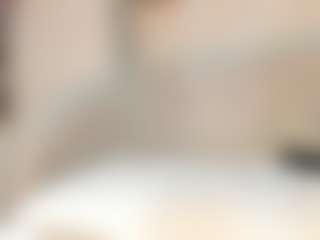 Live cam show with Alahia-Dangelo - Normal on Camming Site