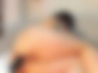 Live cam show with Alahia-Dangelo - Smoking on 1on1-livenow