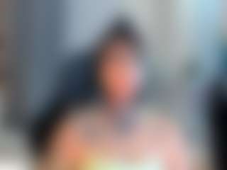 Live cam show with Alahia-Dangelo - Nipple Piercings on 1on1-livenow
