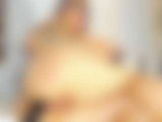 Live cam show with Alahia-Dangelo - Public on Camsoda