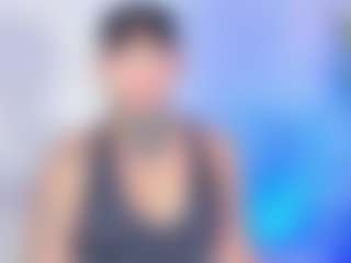 Live cam show with Alahia-Dangelo - Green Eyes on justonemore.cc