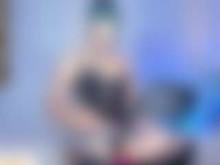 Live cam show with Alahia-Dangelo - Lush on Camsoda