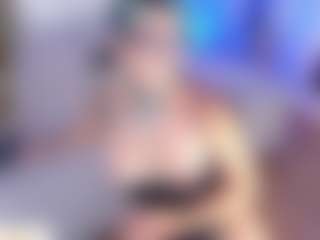 Alahia-Dangelo's Live Sex Cam Show