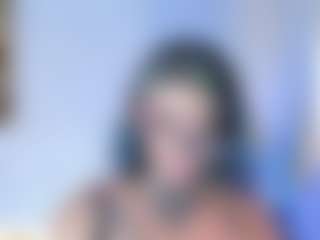 Live cam show with Alahia-Dangelo - Green Eyes on https://playwithruby.com