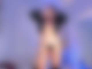 Live cam show with Alahia-Dangelo - Solo on CamwithHer