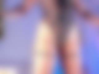 Live cam show with Alahia-Dangelo - Small Tits on studioflirtlive.com