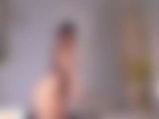 Live cam show with Alahia-Dangelo - Smoking on Strip Flash - Live Sex Shows