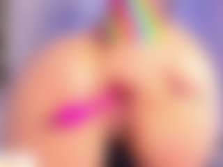 Alahia-Dangelo's Live Sex Cam Show