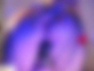 Live cam show with Alahia-Dangelo - Solo on CSO-WL