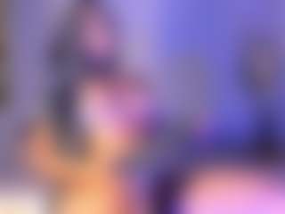 Live cam show with Alahia-Dangelo - Normal on Camming Site