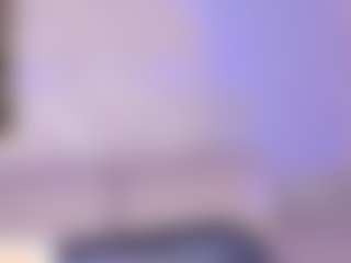 Live cam show with Alahia-Dangelo - Smoking on crypto-cams