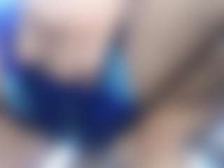 Live cam show with holycode - Beardy on Mixed Magazine Live