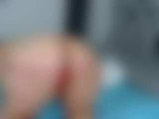 Live cam show with Ivy and Sam - Young Adult on Fling VIP Chat