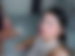 Live cam show with Ivy and Sam - Oil on camwithhim.com