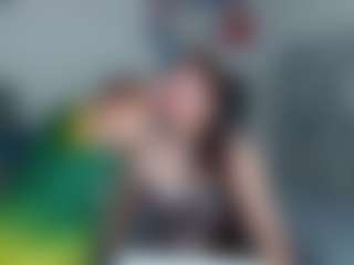 Live cam show with Ivy and Sam - Oil on Camsoda