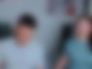 Live cam show with Ivy and Sam - Athletic Young Adult on AdultVida.com