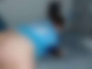 Live cam show with Ivy and Sam - Toys on Streamer API