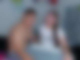 Live cam show with Ivy and Sam - Cute on Camsoda.co