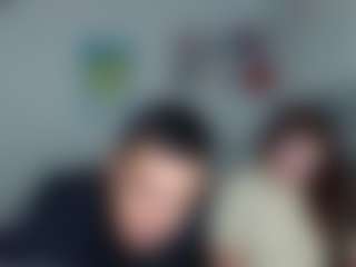 Live cam show with Ivy and Sam - Brown Eyes on Camsoda
